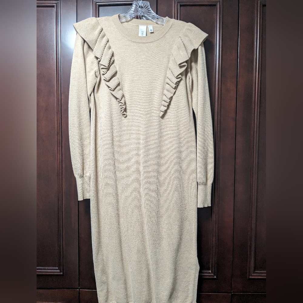 Sweater dress with ruffles size S